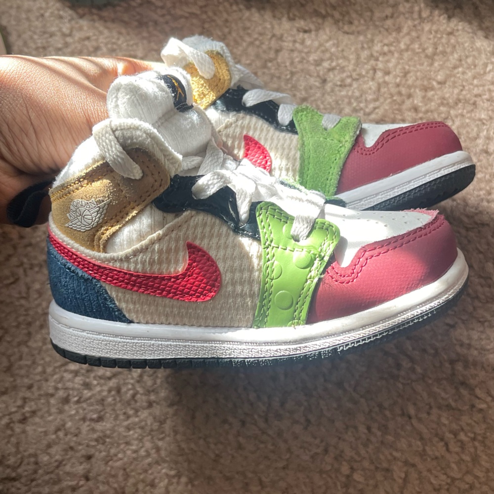 SOLD‼️
